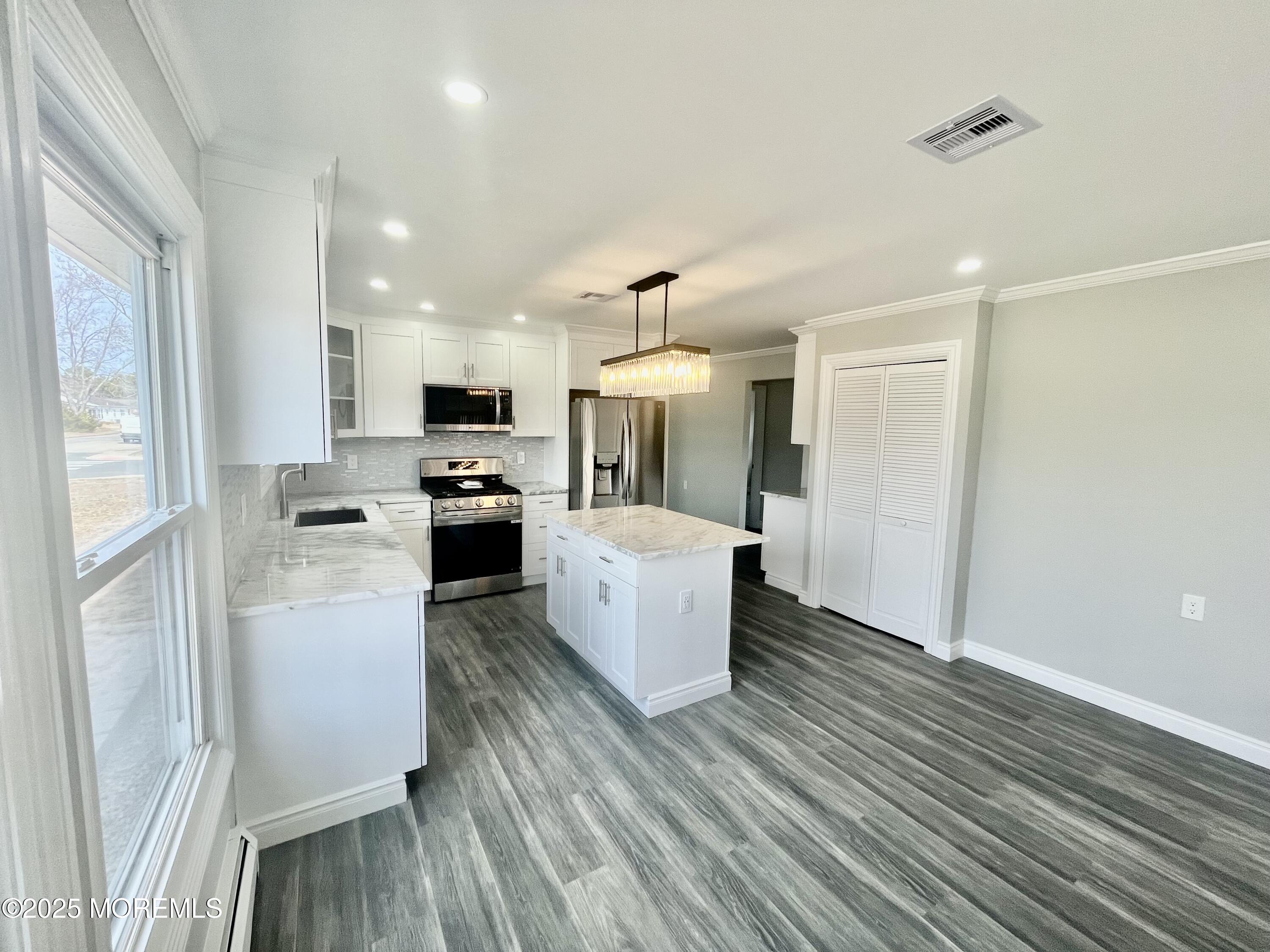 235 Fort De France Avenue, Toms River, New Jersey image 11