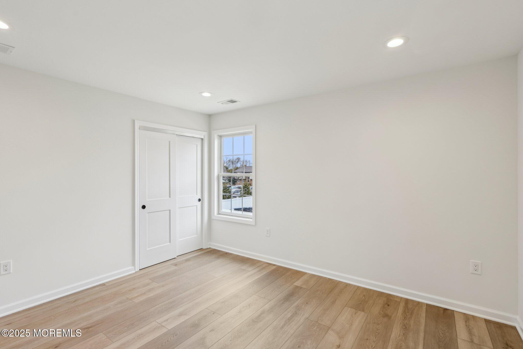 559 Holmdel Road, Hazlet, New Jersey image 34