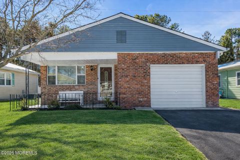 115 San Carlos Street Toms River NJ 08757