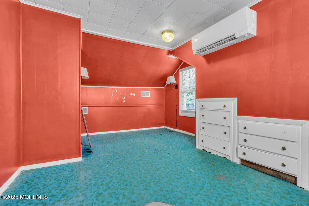 17 Lindis Farne Avenue, Collingswood, New Jersey image 33