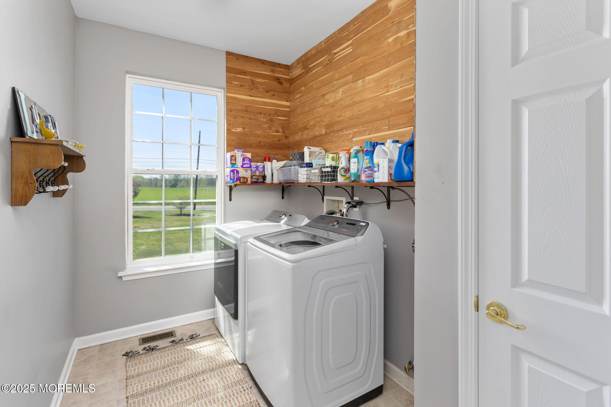 113 Holmes Mill Road, Cream Ridge, New Jersey image 17