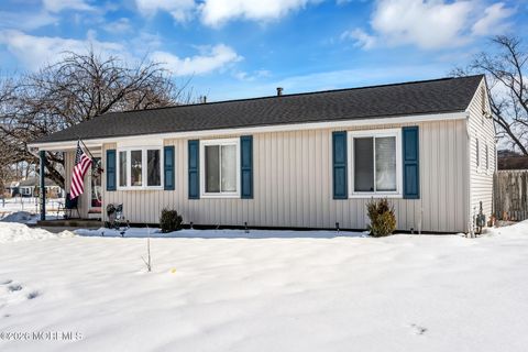 Homes For Sale - 1001 Ensign Avenue<br/> Beachwood, NJ 08722