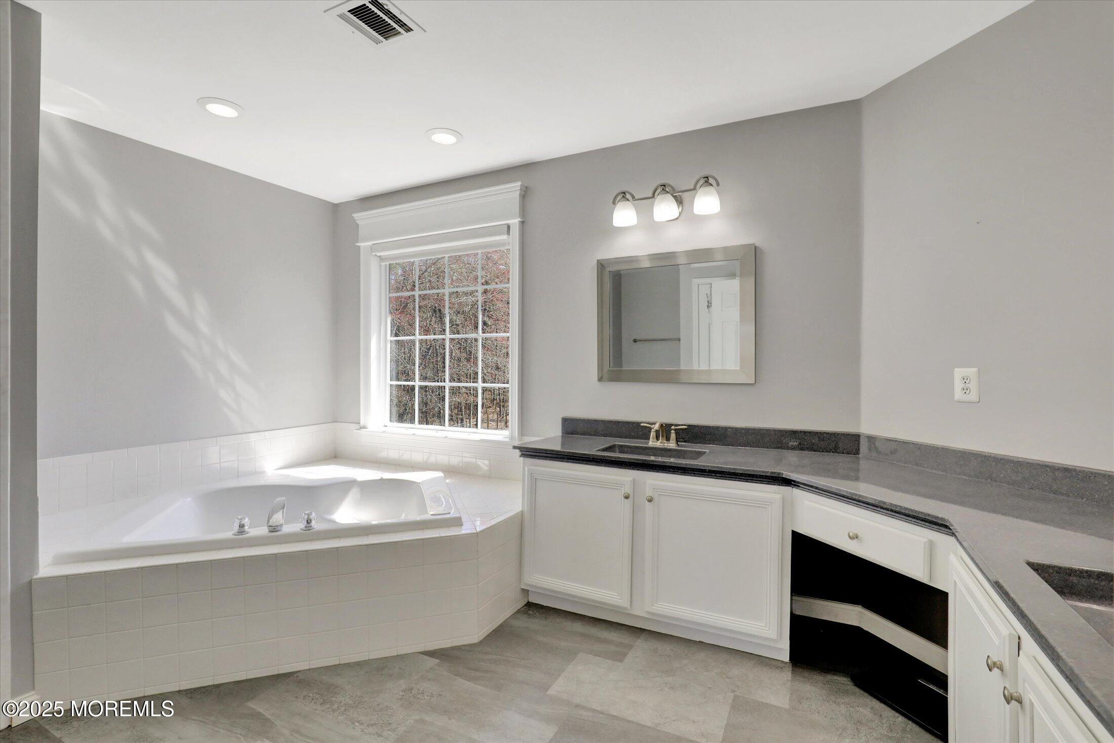 7 Sandpiper Court, Jackson, New Jersey image 31