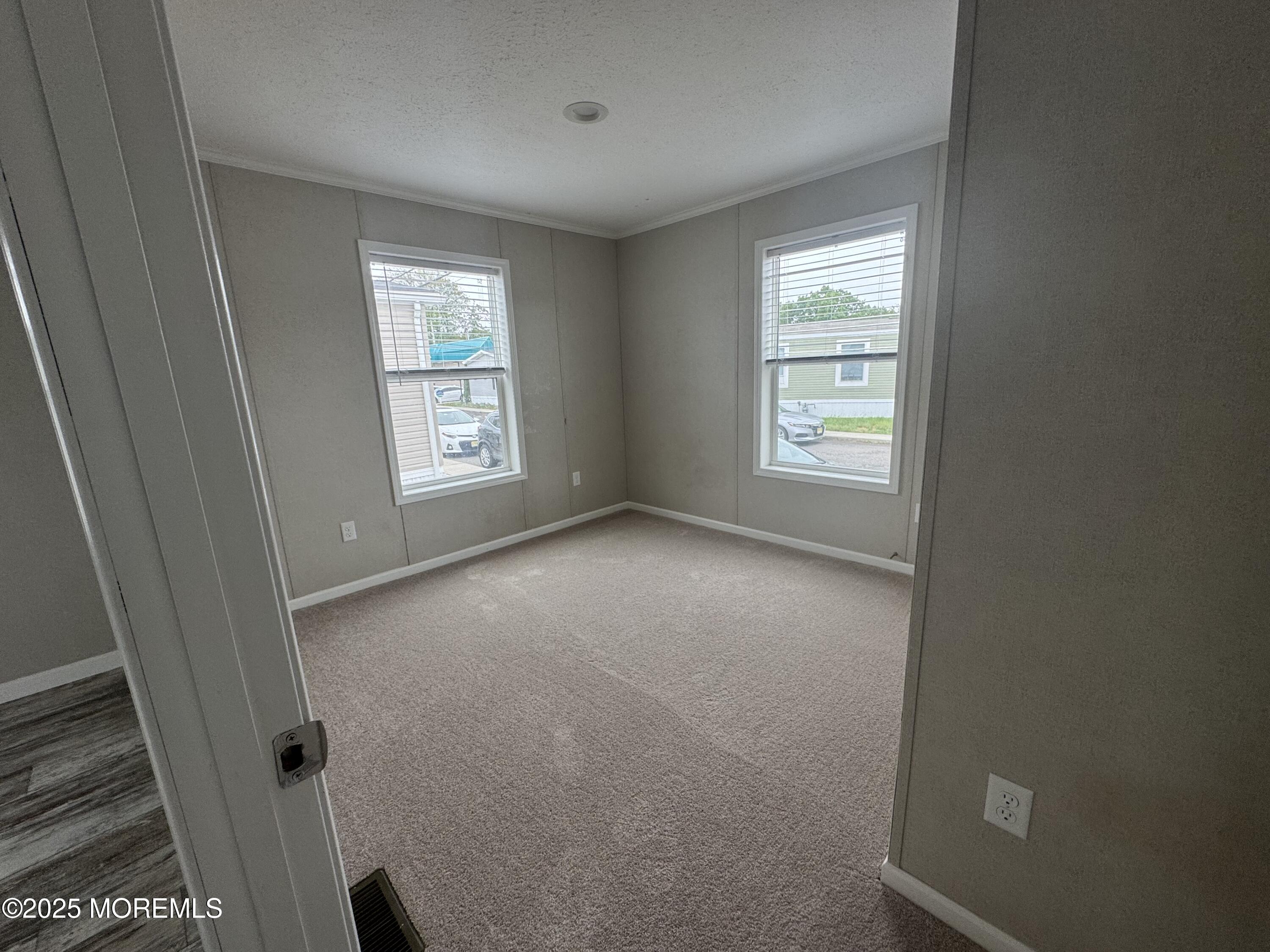 7 Mary Ann Court, Hazlet, New Jersey image 8