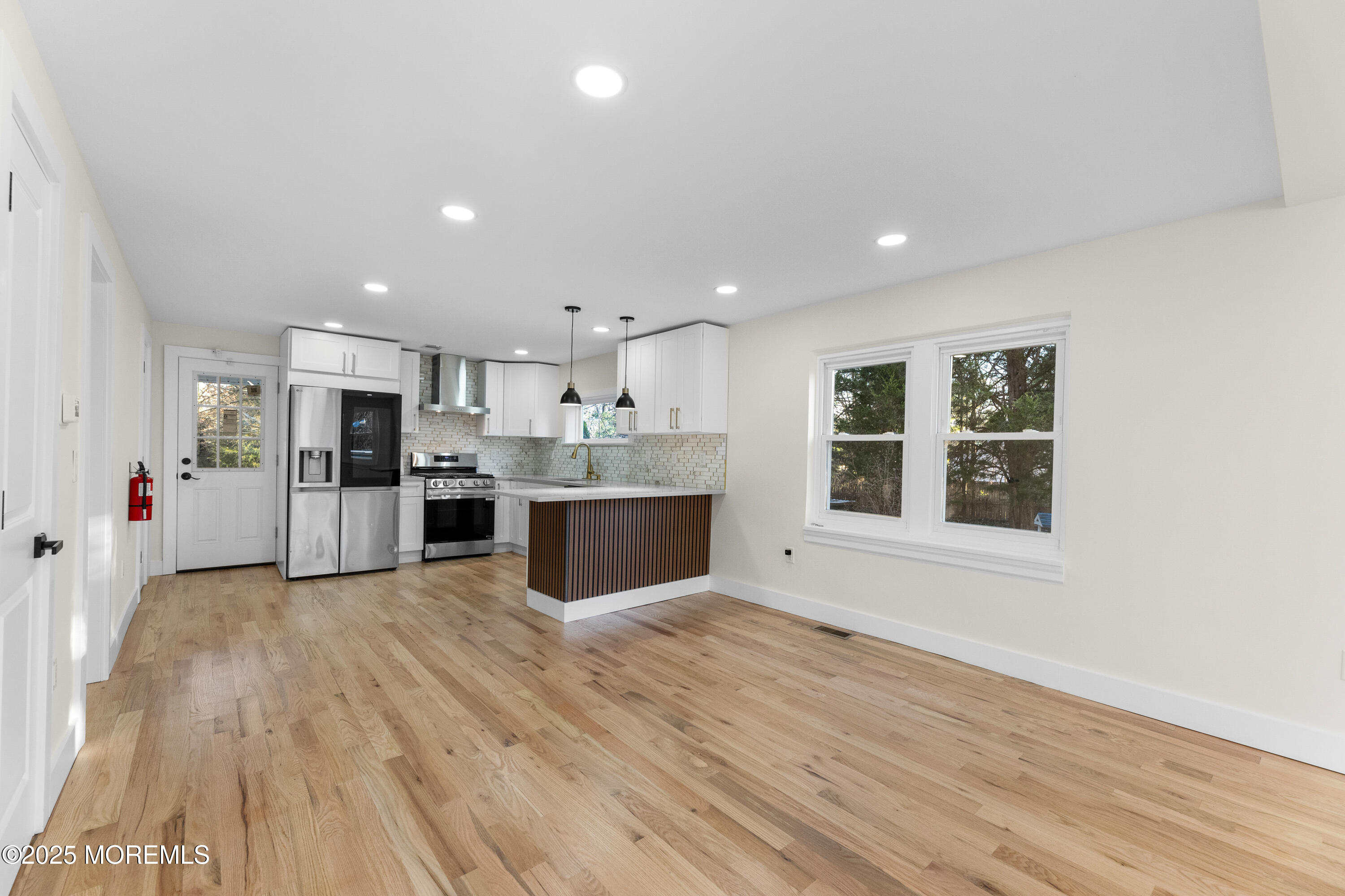 1042 Jarvis Road, Sicklerville, New Jersey image 6