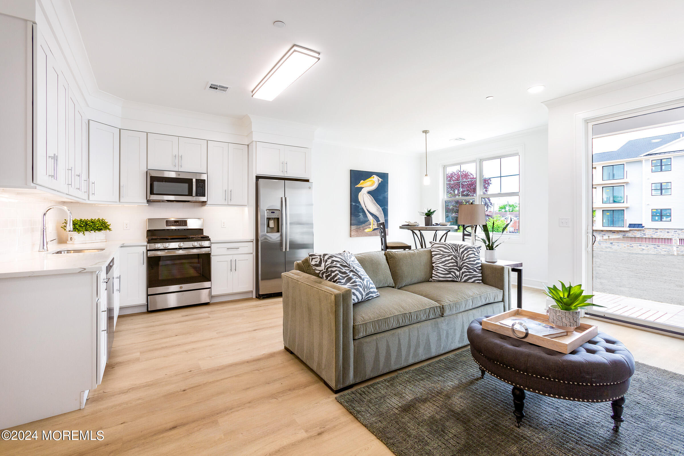 Long Branch, New Jersey 07740, United States, 1 Bedroom Bedrooms, ,1 BathroomBathrooms,Residential,Active,39621