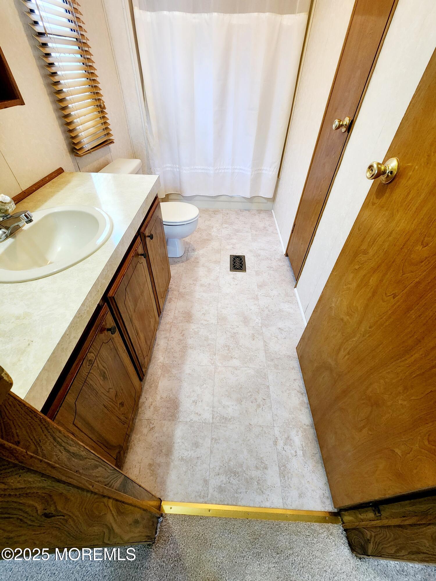 5 Fallow Drive, Manalapan, New Jersey image 12