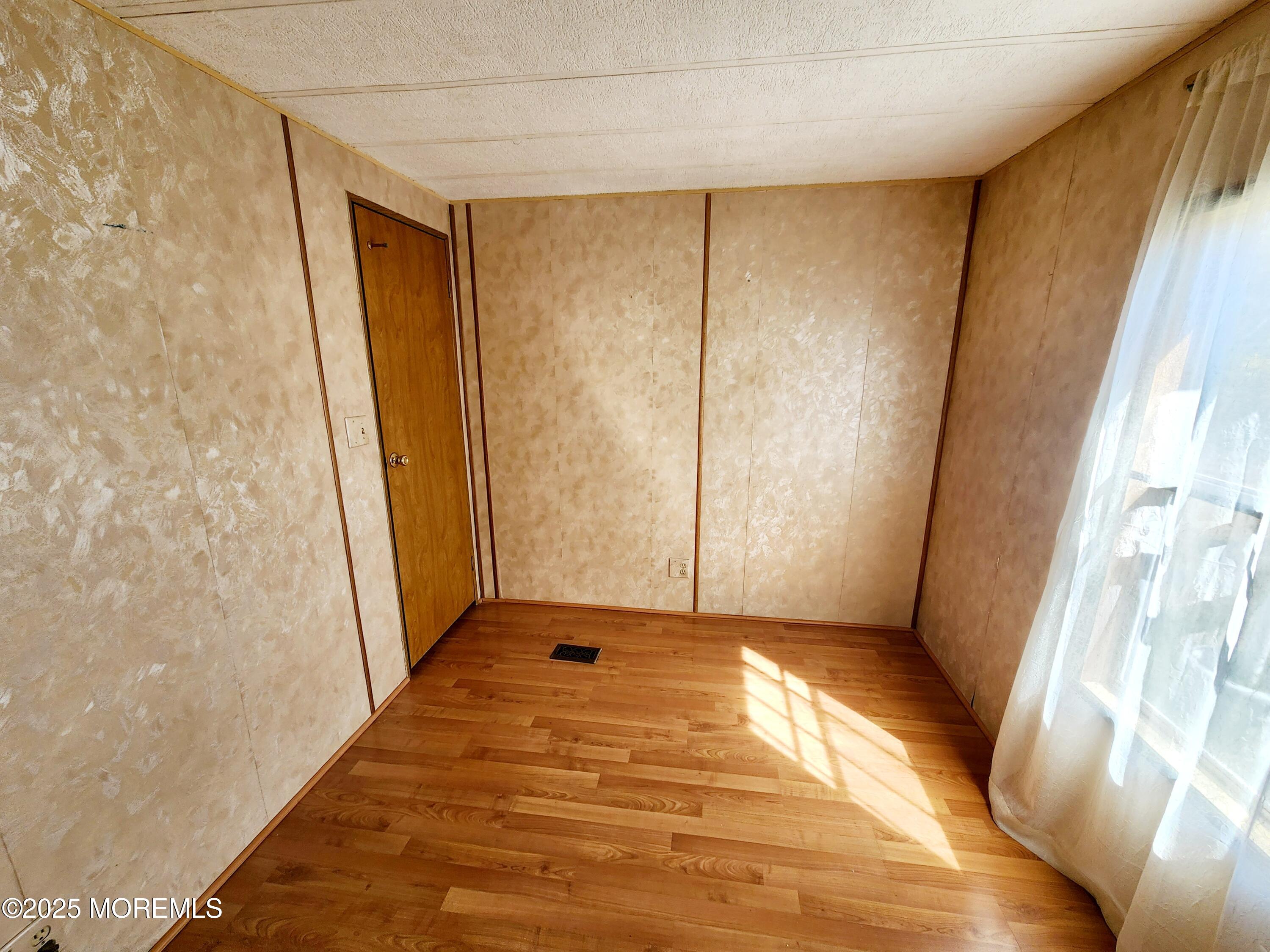 5 Fallow Drive, Manalapan, New Jersey image 15