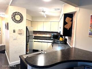 3431 Bridge Avenue 2