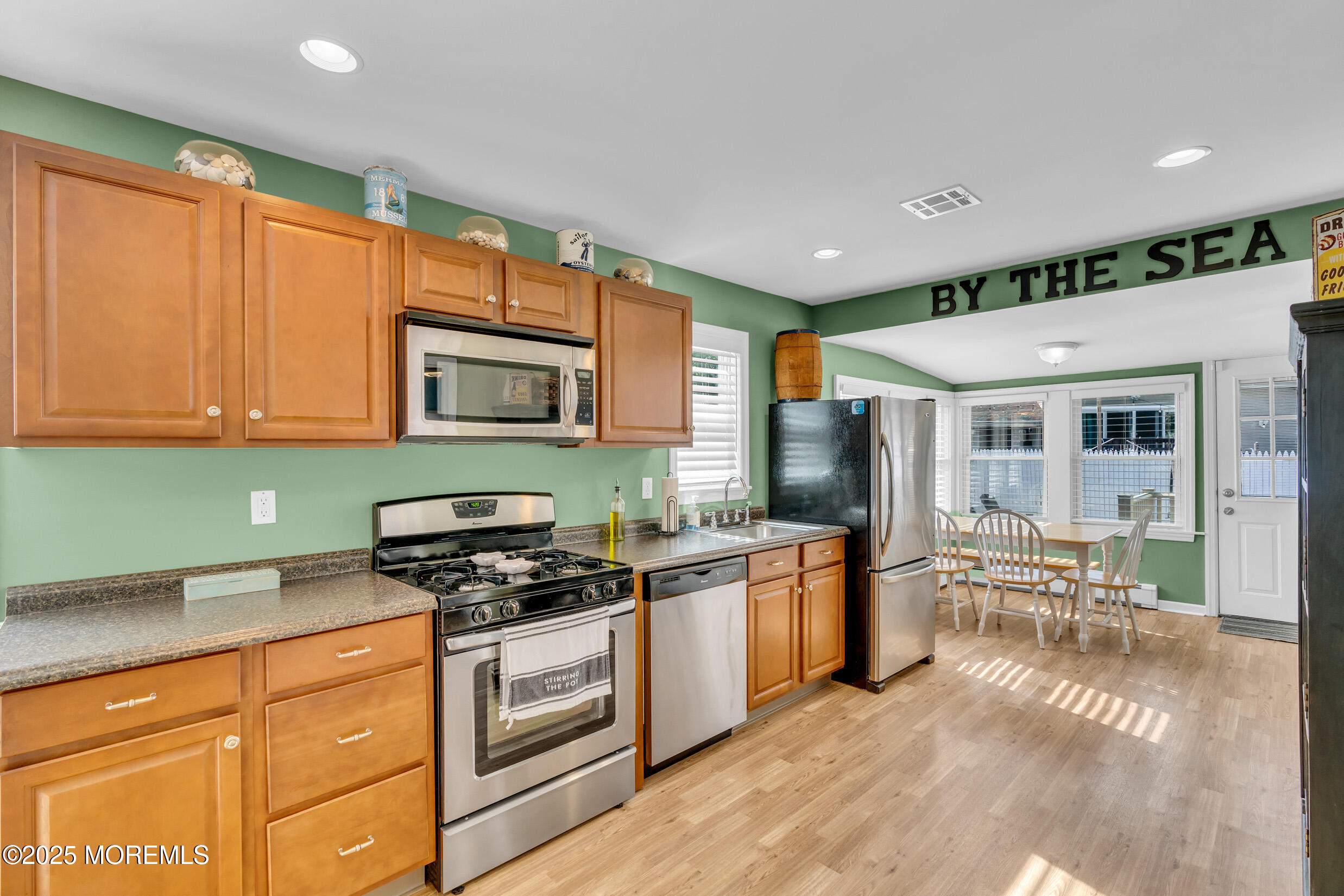 124 Mathis Drive, Brick, New Jersey image 15