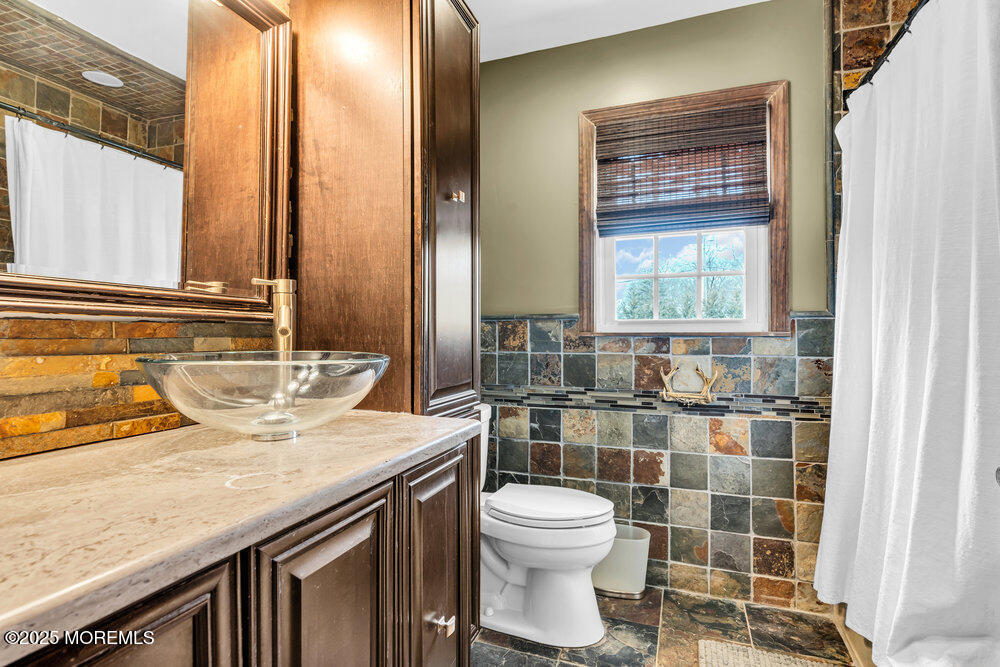 170 Asbury Avenue, Freehold, New Jersey image 29