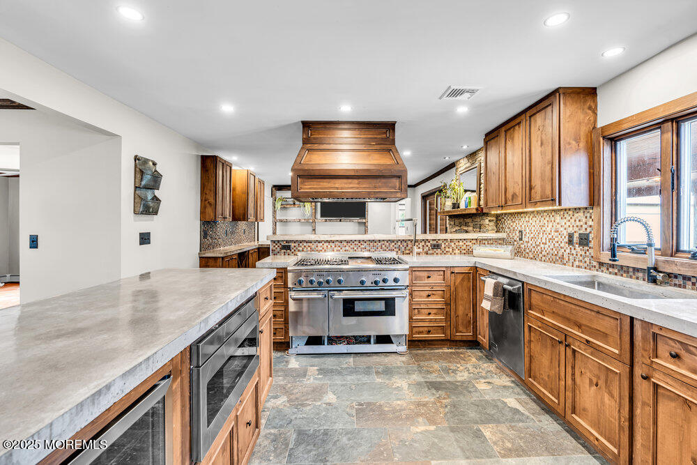 170 Asbury Avenue, Freehold, New Jersey image 17