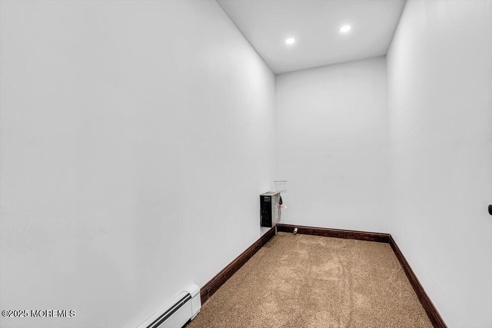 170 Asbury Avenue, Freehold, New Jersey image 34