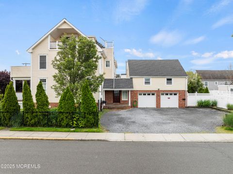 18 Riverdale Avenue B Monmouth Beach NJ 07750