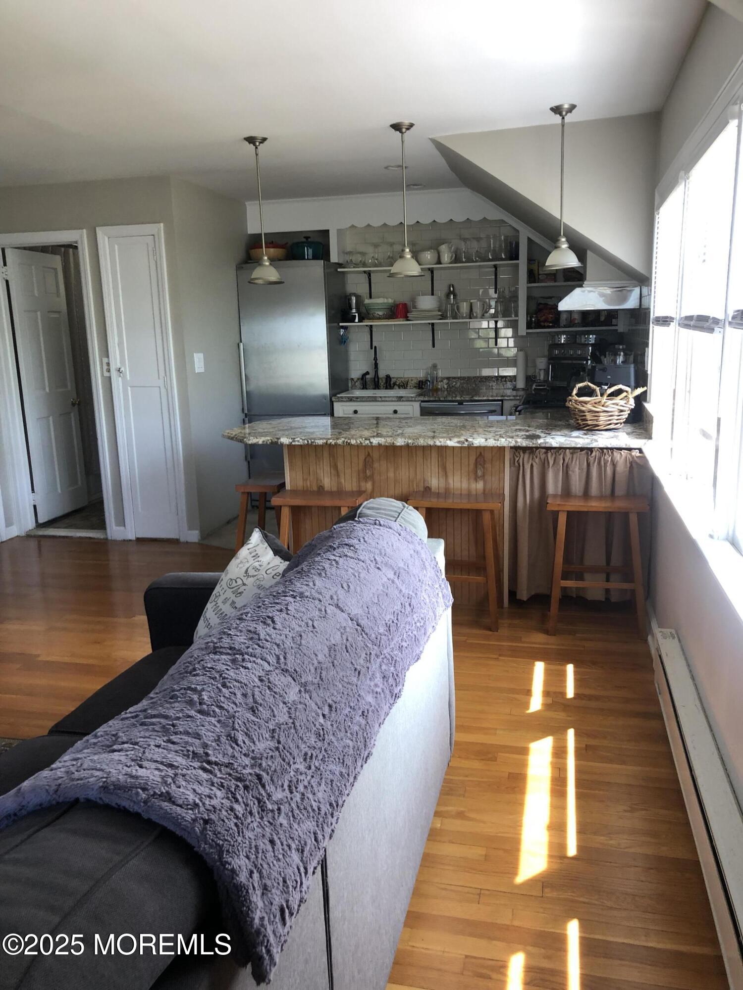 18 Riverdale Avenue B