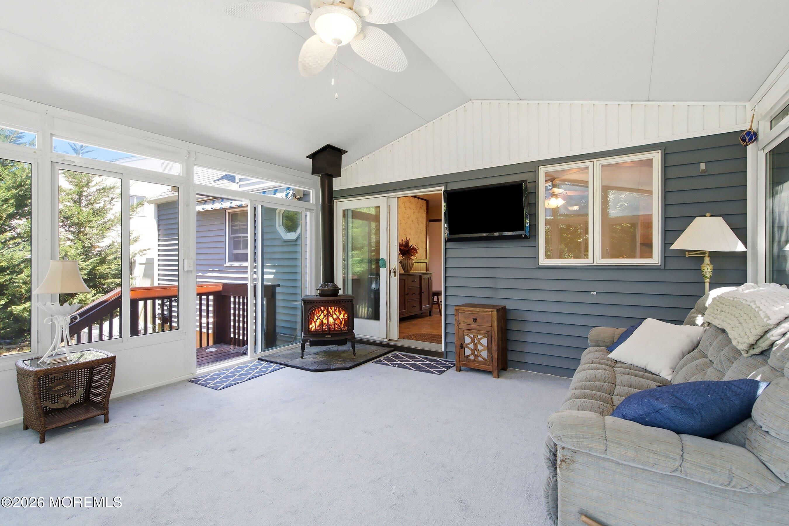 11 Overbrook Place