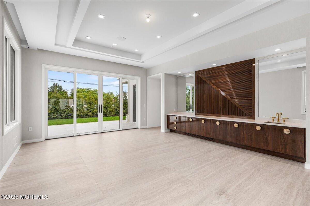 213 Alpern Avenue