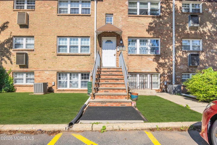 Photo 1 of 24 — 393 College Drive 393, Edison, NJ 08817