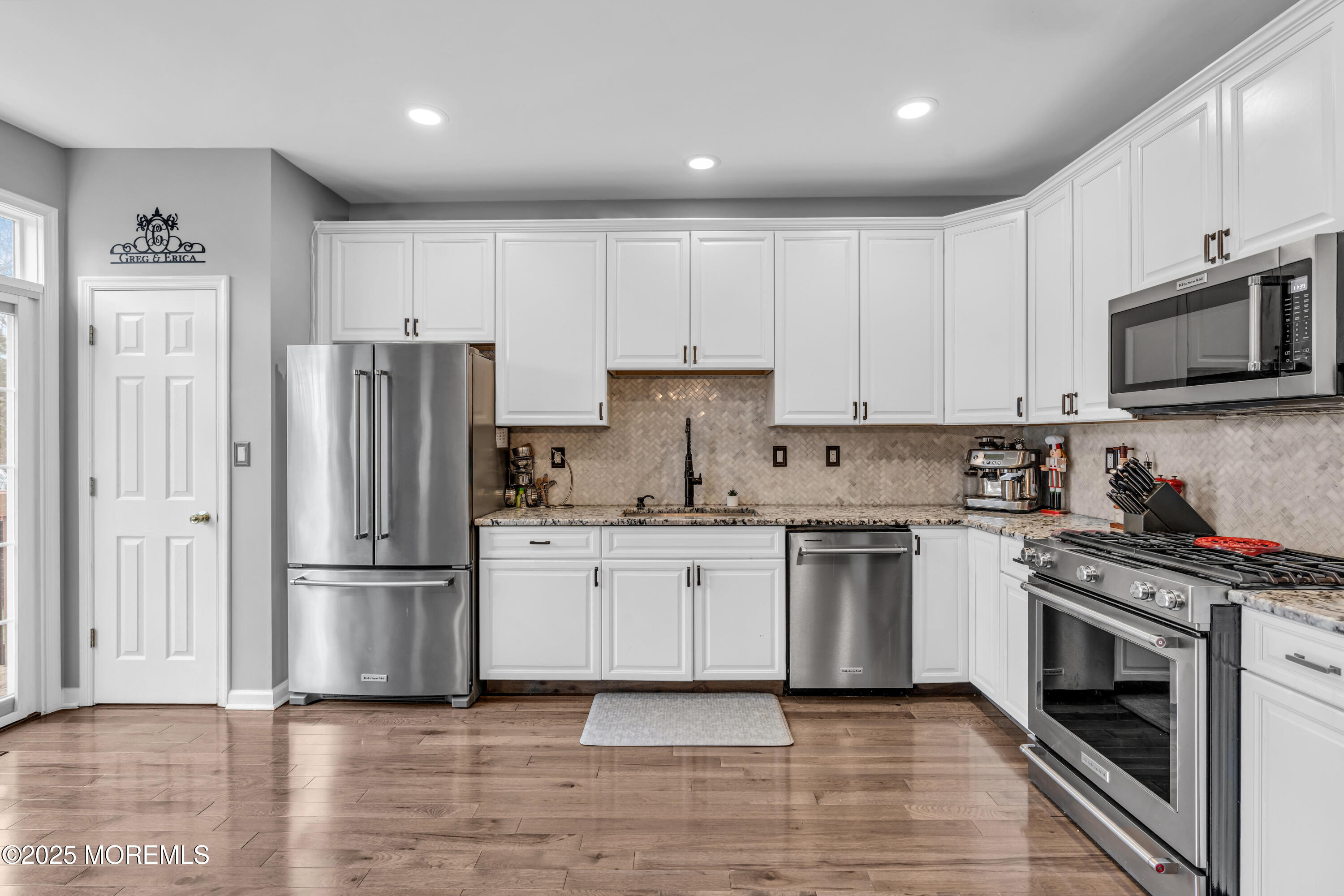 18 Smock Court, Manalapan, New Jersey image 13
