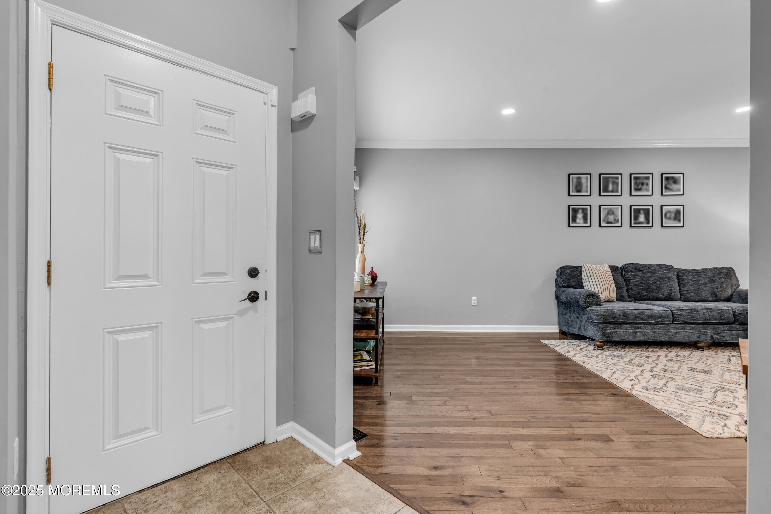 18 Smock Court, Manalapan, New Jersey image 4