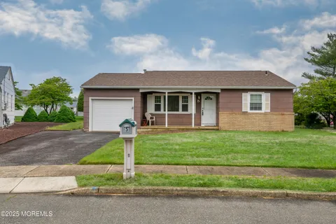 5 Wiltshire Court, Toms River, NJ 08757 - MLS#: 22502817