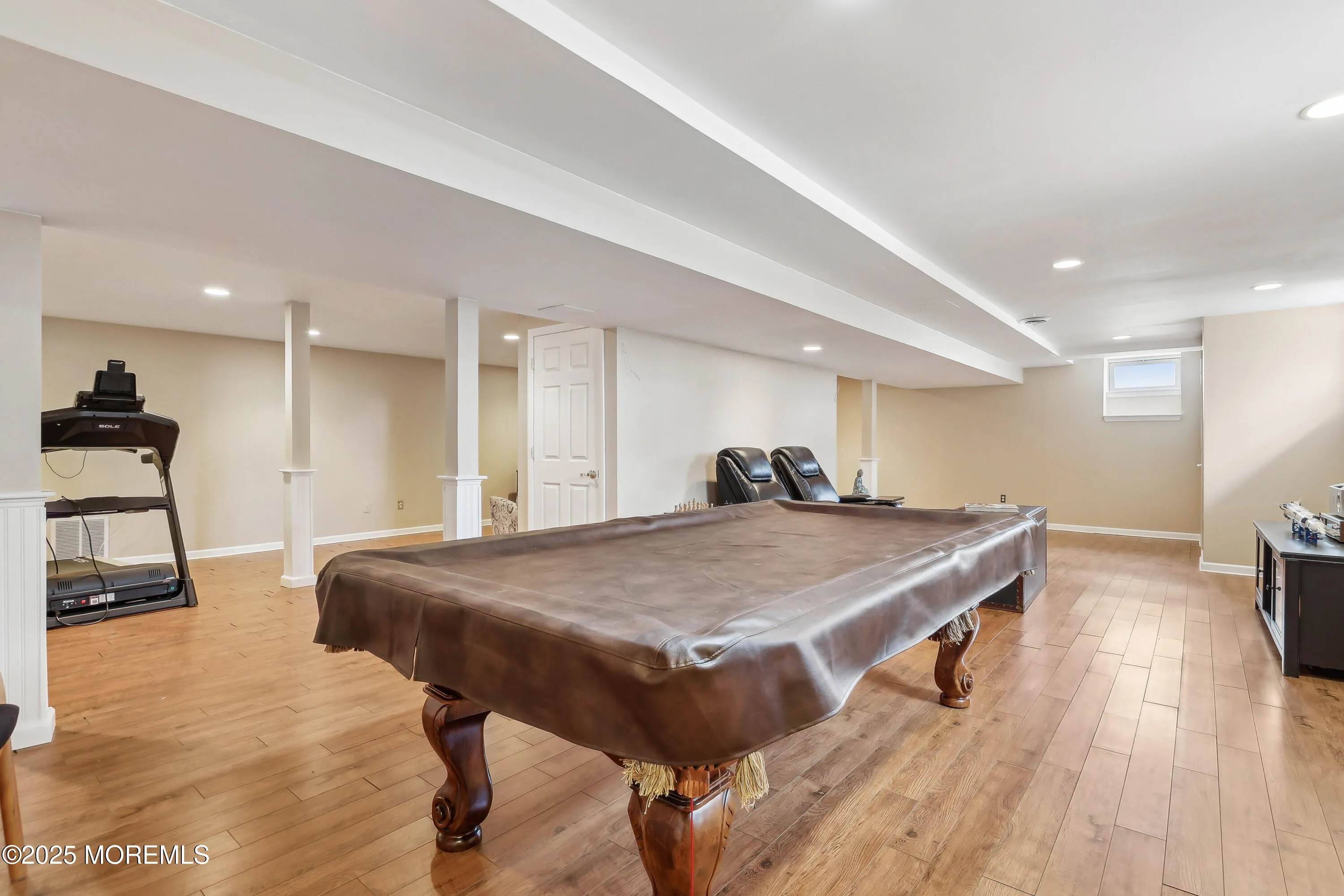 Millstone, New Jersey 08535, United States, 4 Bedrooms Bedrooms, ,3 BathroomsBathrooms,Residential,Pending,117495