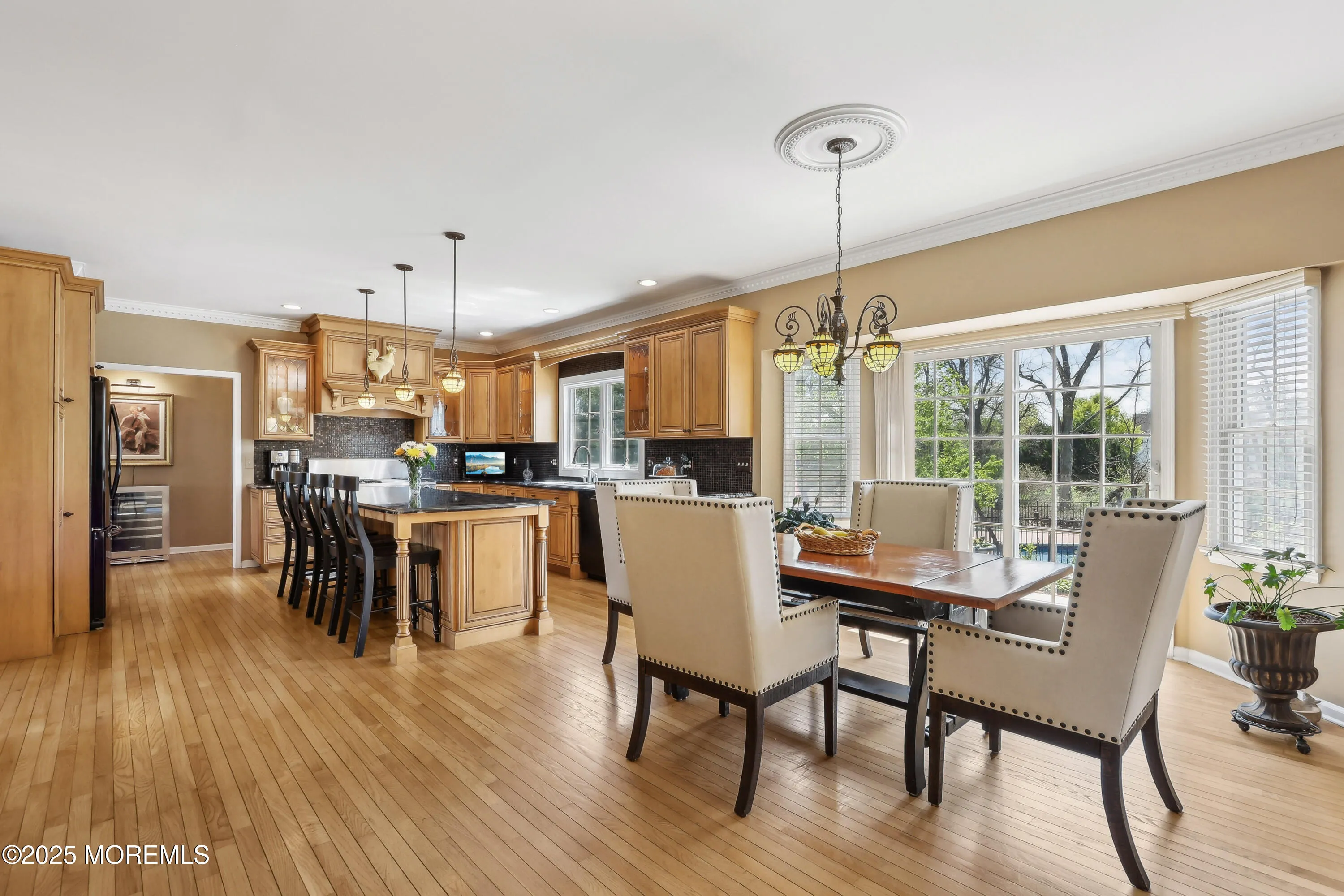 Millstone, New Jersey 08535, United States, 4 Bedrooms Bedrooms, ,3 BathroomsBathrooms,Residential,Pending,117495