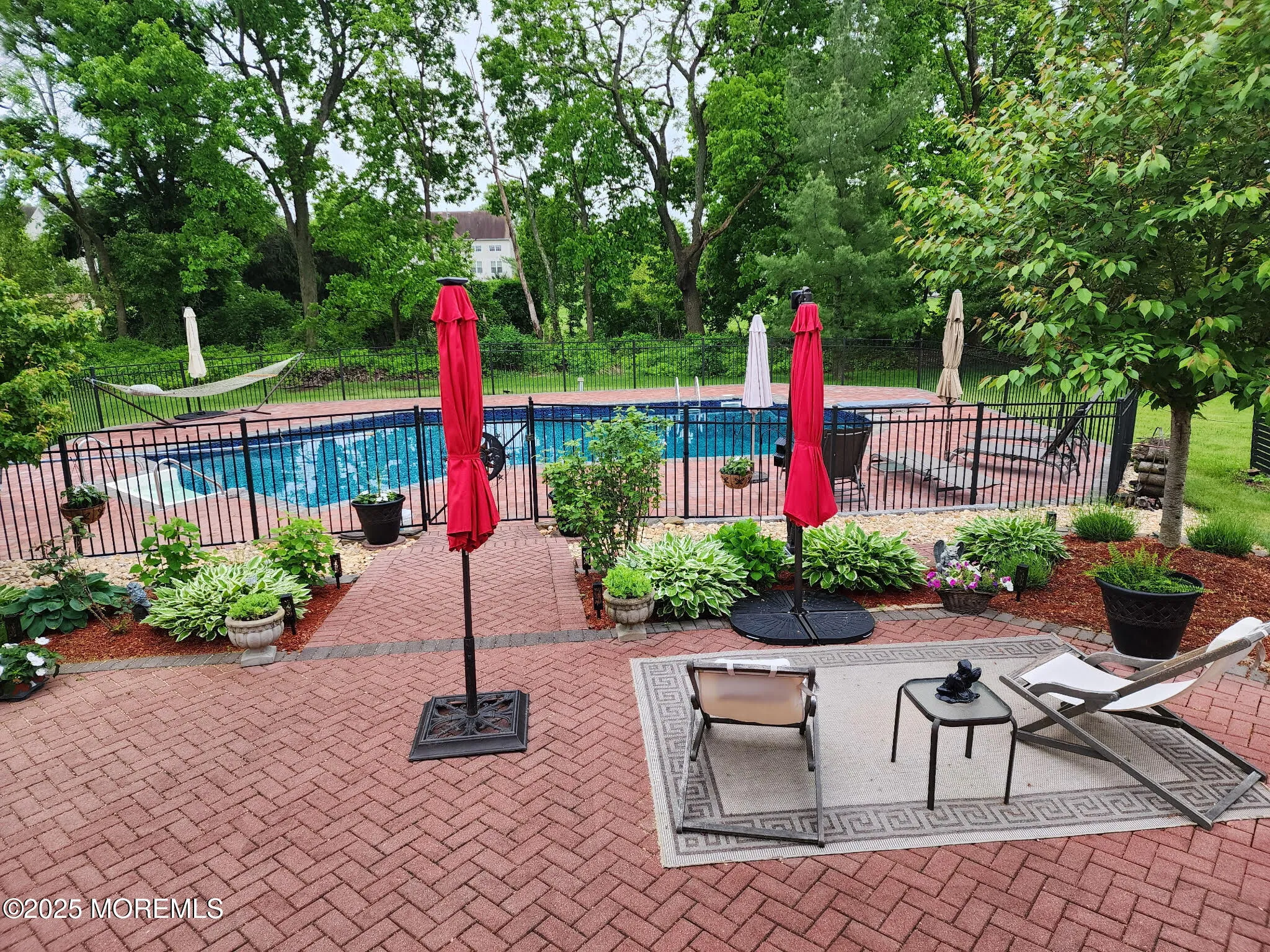 Millstone, New Jersey 08535, United States, 4 Bedrooms Bedrooms, ,3 BathroomsBathrooms,Residential,Pending,117495