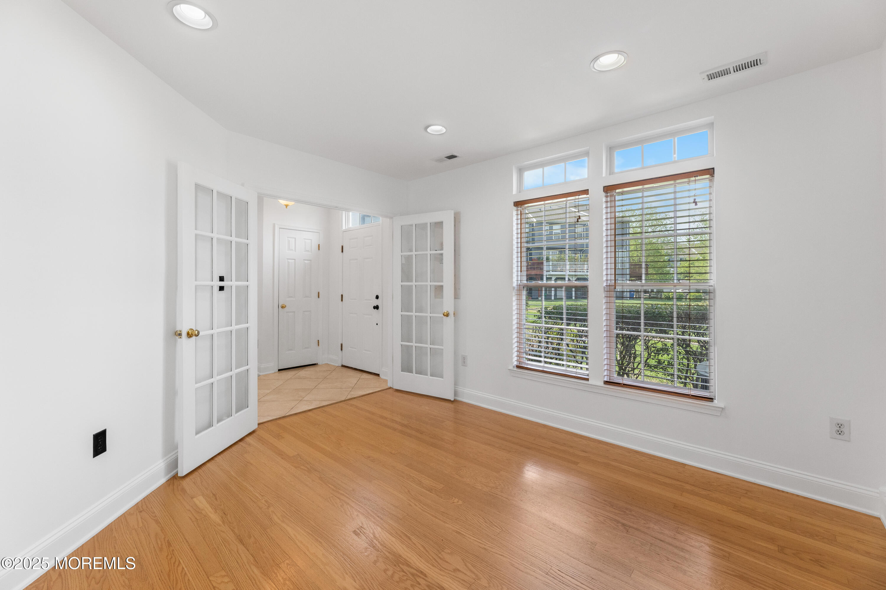 9 Swan Court, Delanco, New Jersey image 4