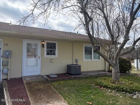 Condo For Sale - 8A Edinburgh Lane #A<br/> Manchester, NJ 08759