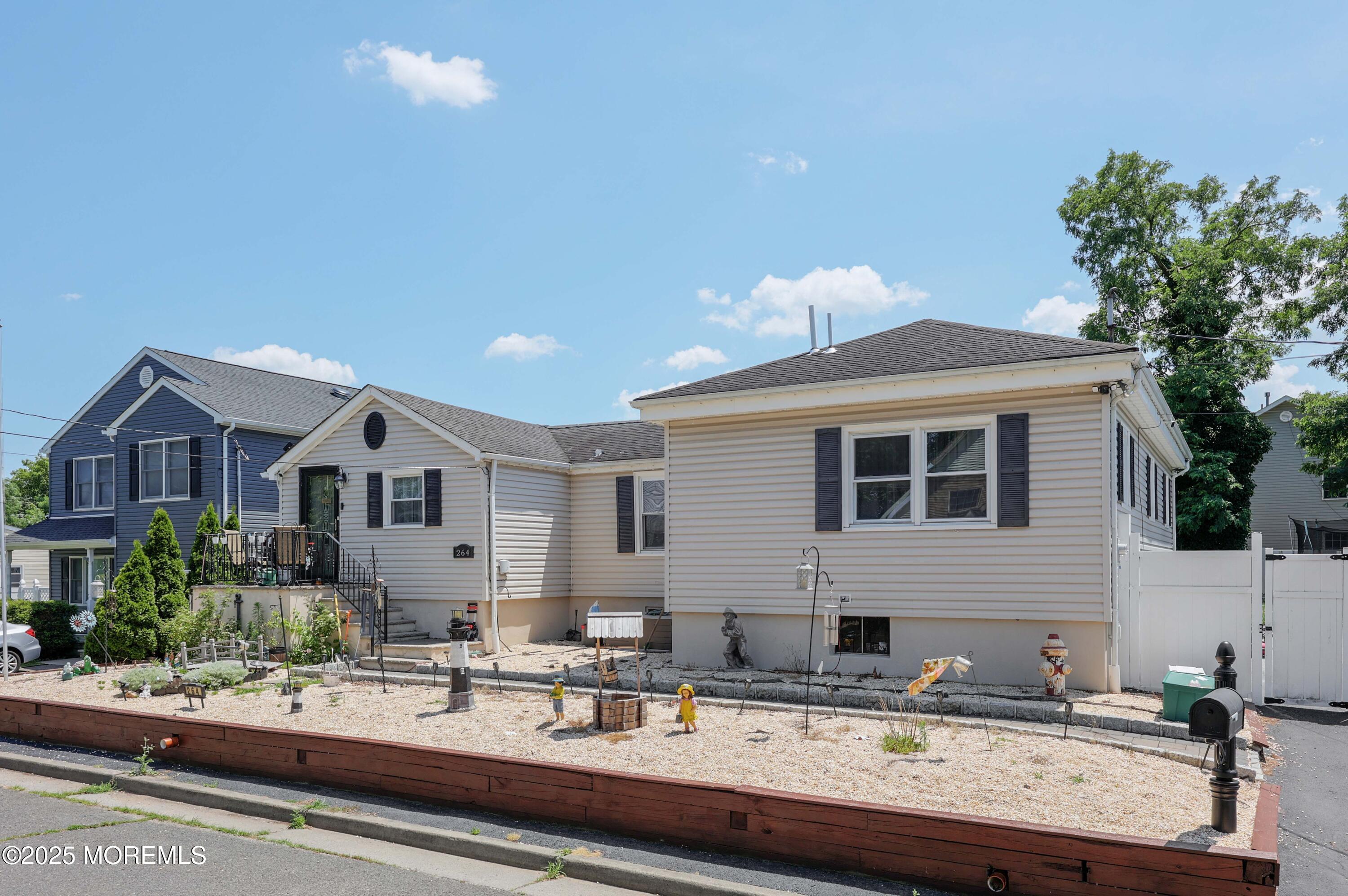 264 Linden Avenue