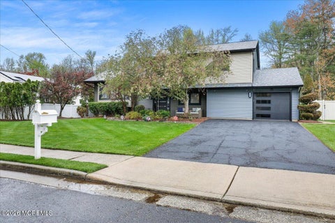 Homes For Sale - 3 Vancouver Road<br/> Morganville, NJ 07751
