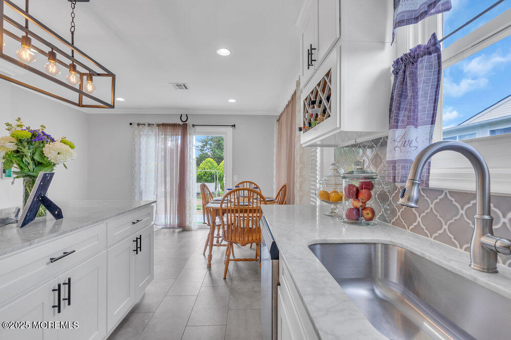 11 Dawn Way, Toms River, New Jersey image 14