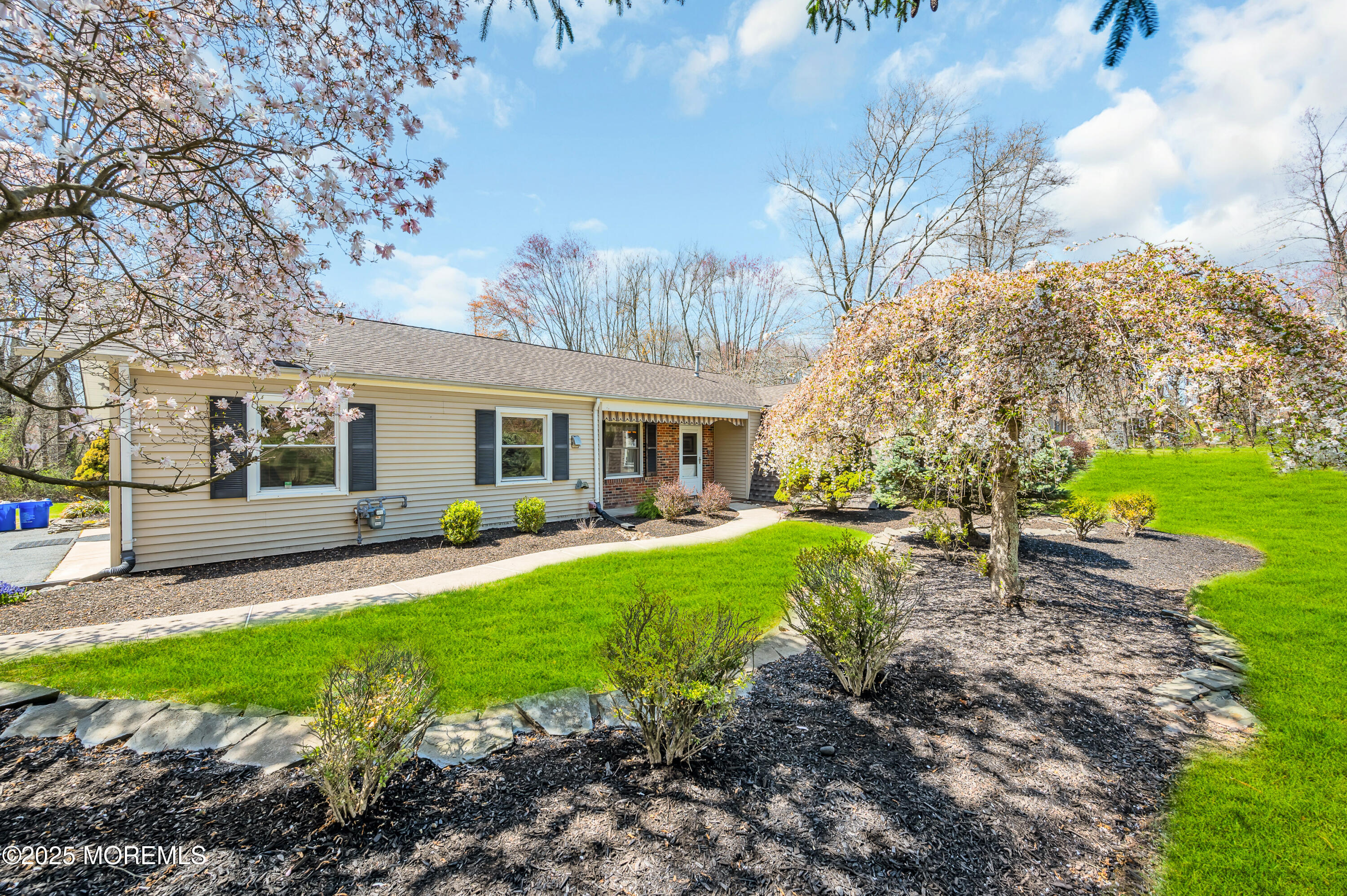 1914 Bartle Lane, Martinsville, New Jersey image 3
