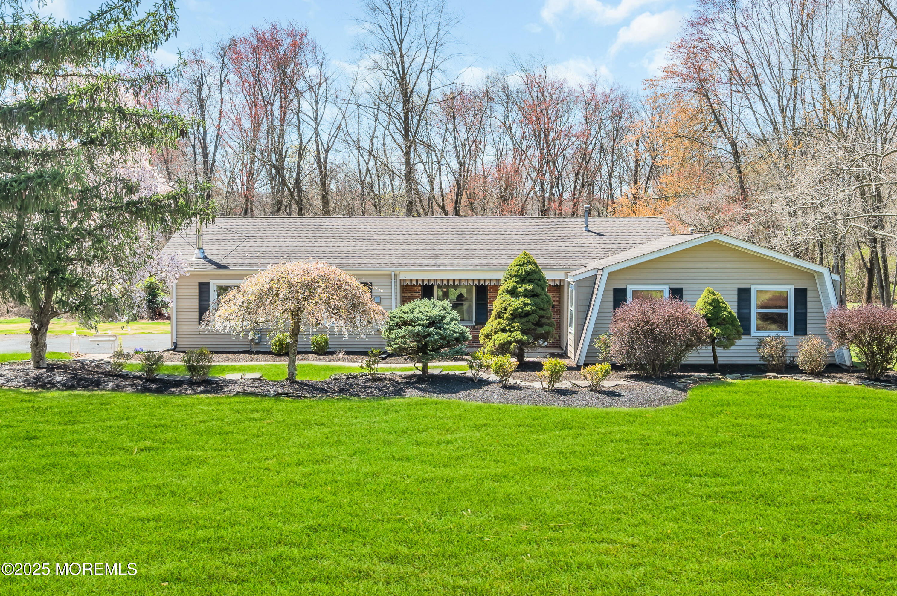 1914 Bartle Lane, Martinsville, New Jersey image 1