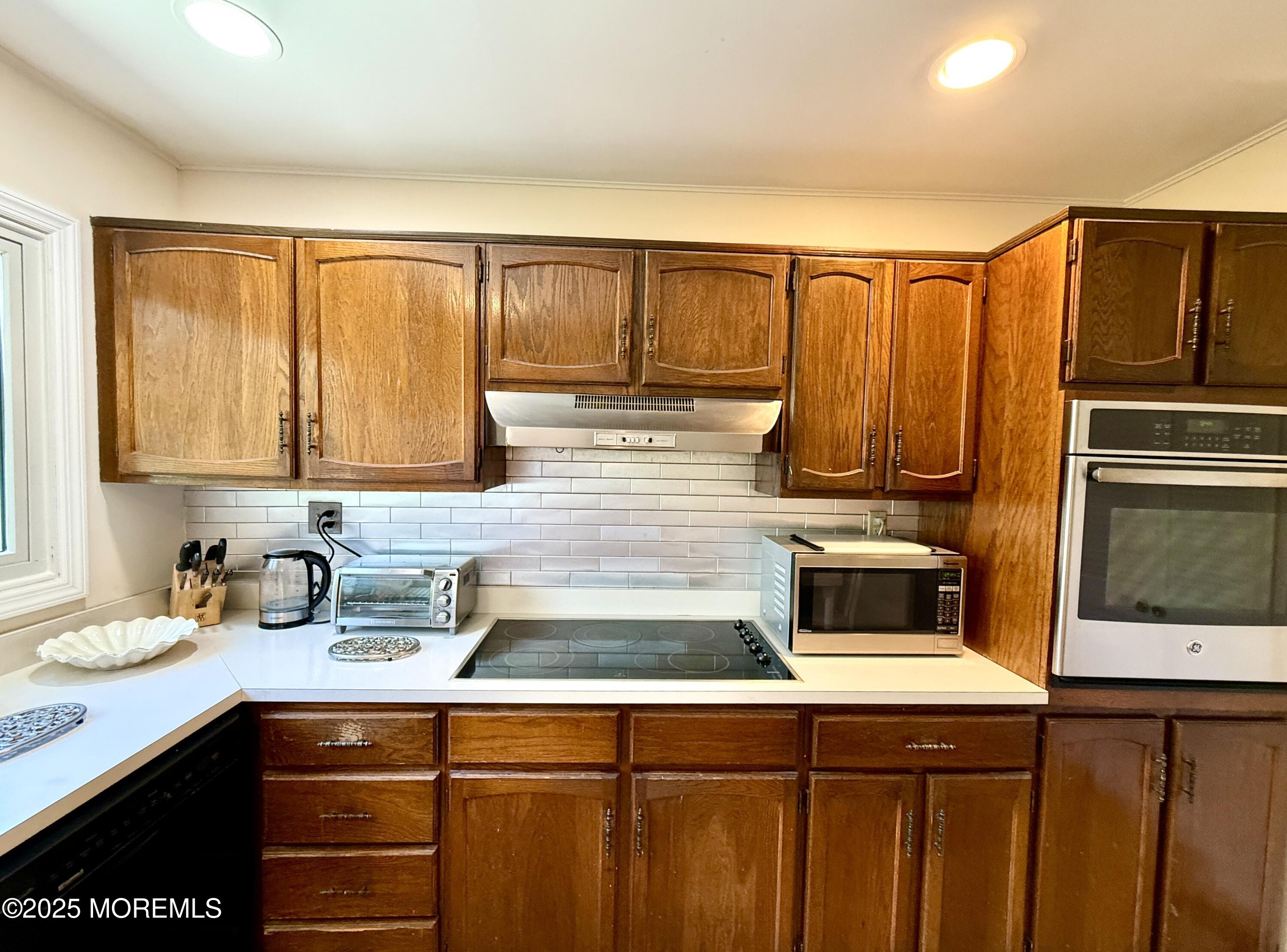 65 River Drive, Marlboro, New Jersey image 15