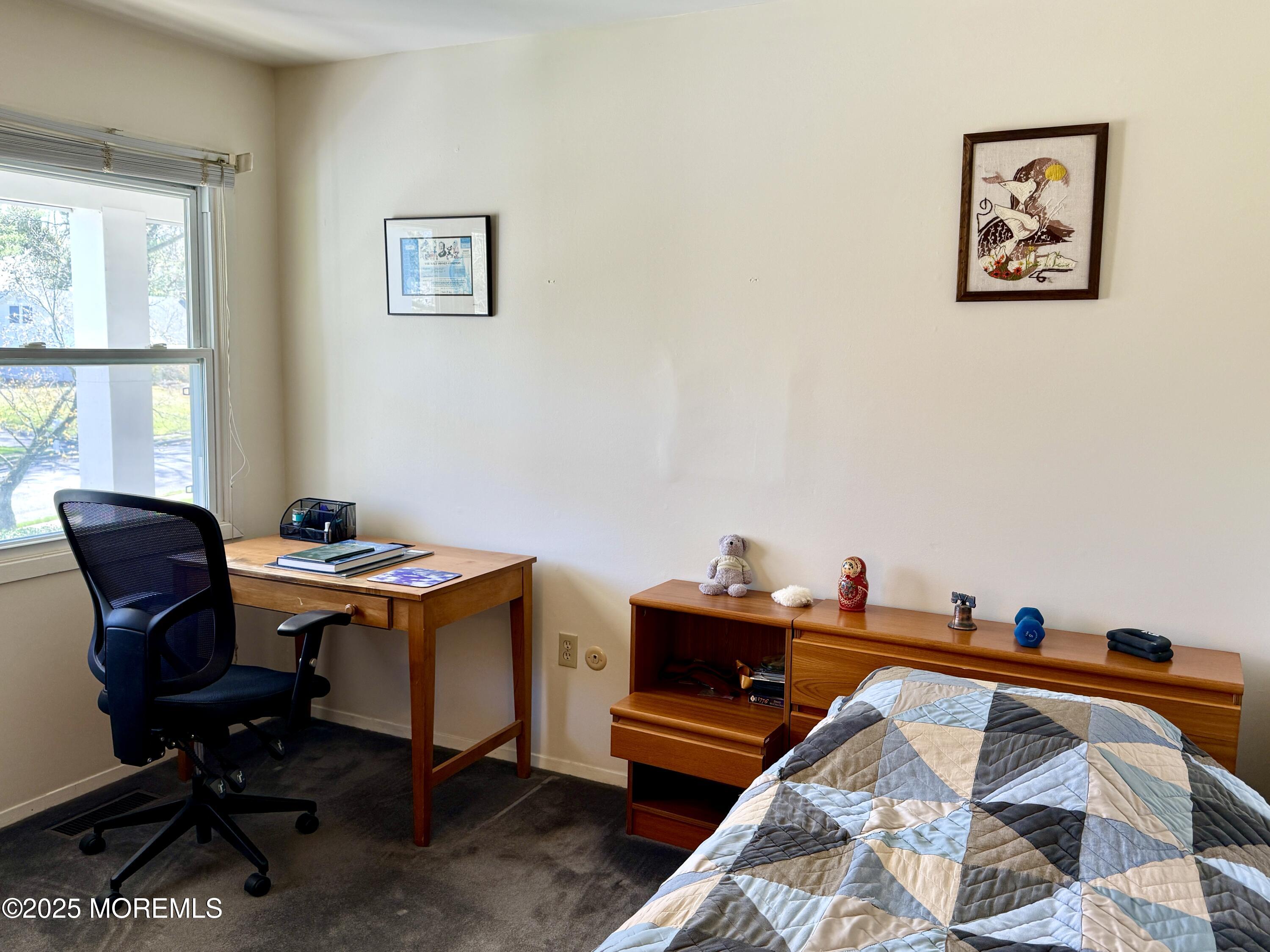 65 River Drive, Marlboro, New Jersey image 24