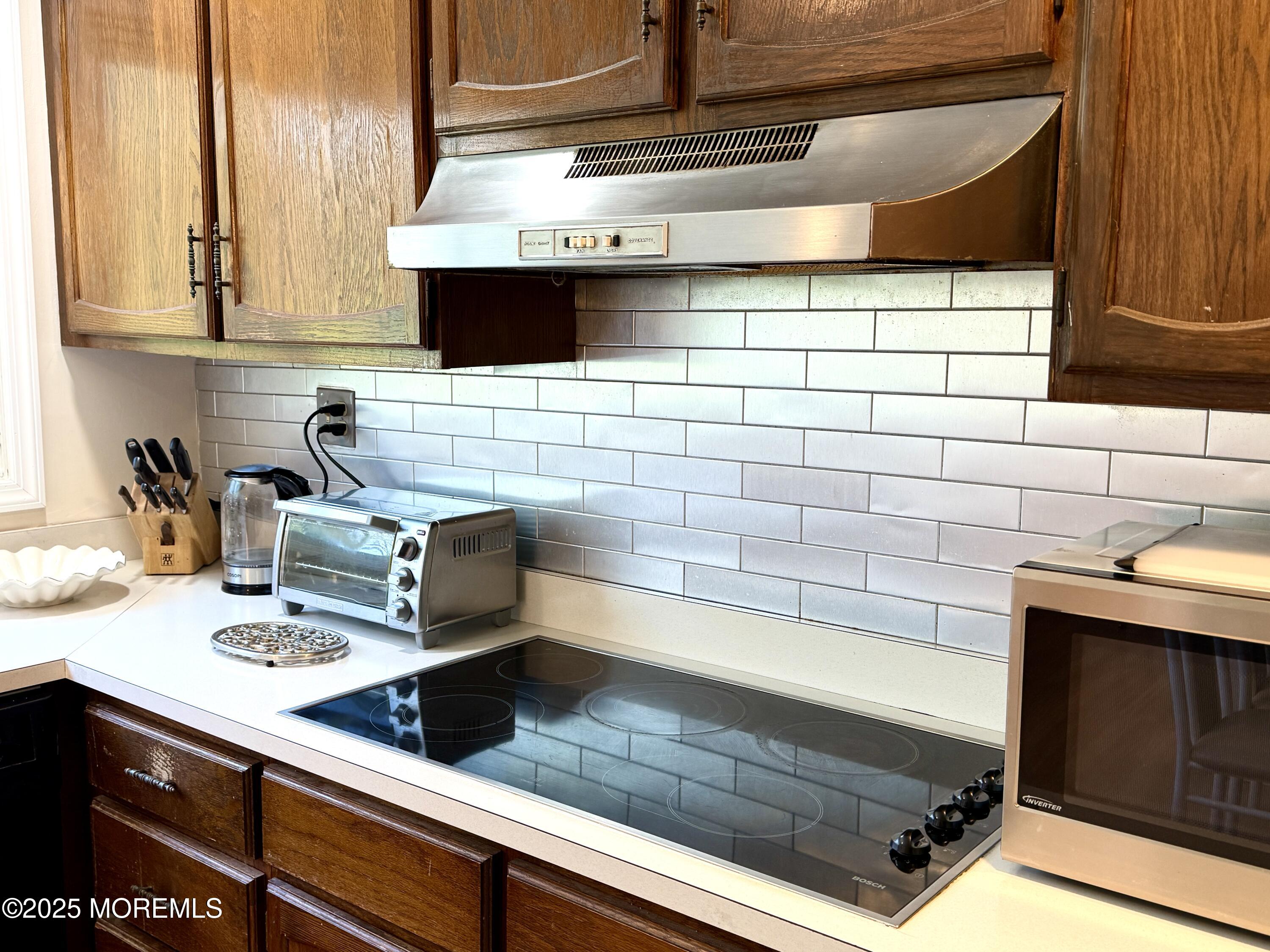 65 River Drive, Marlboro, New Jersey image 19