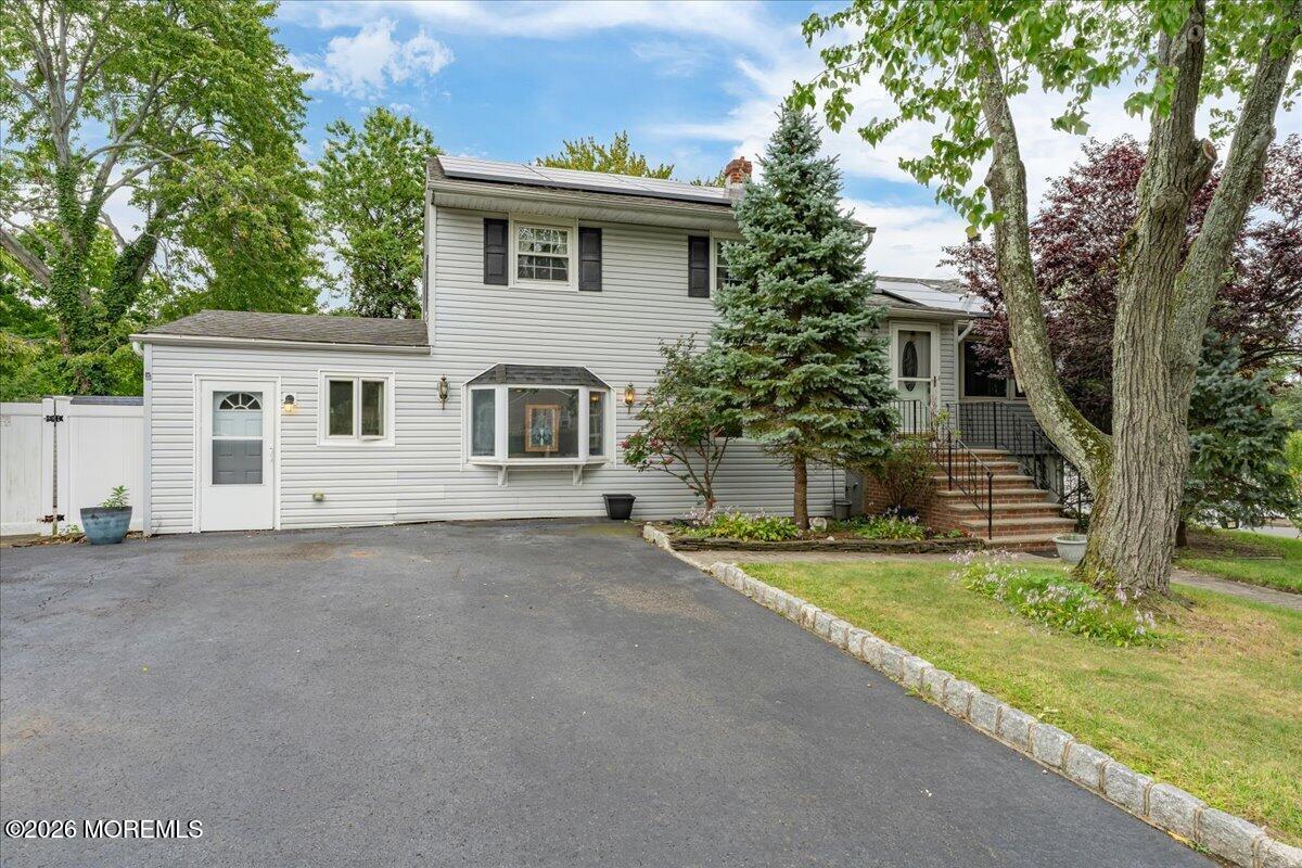 83 Walnut Ave Avenue