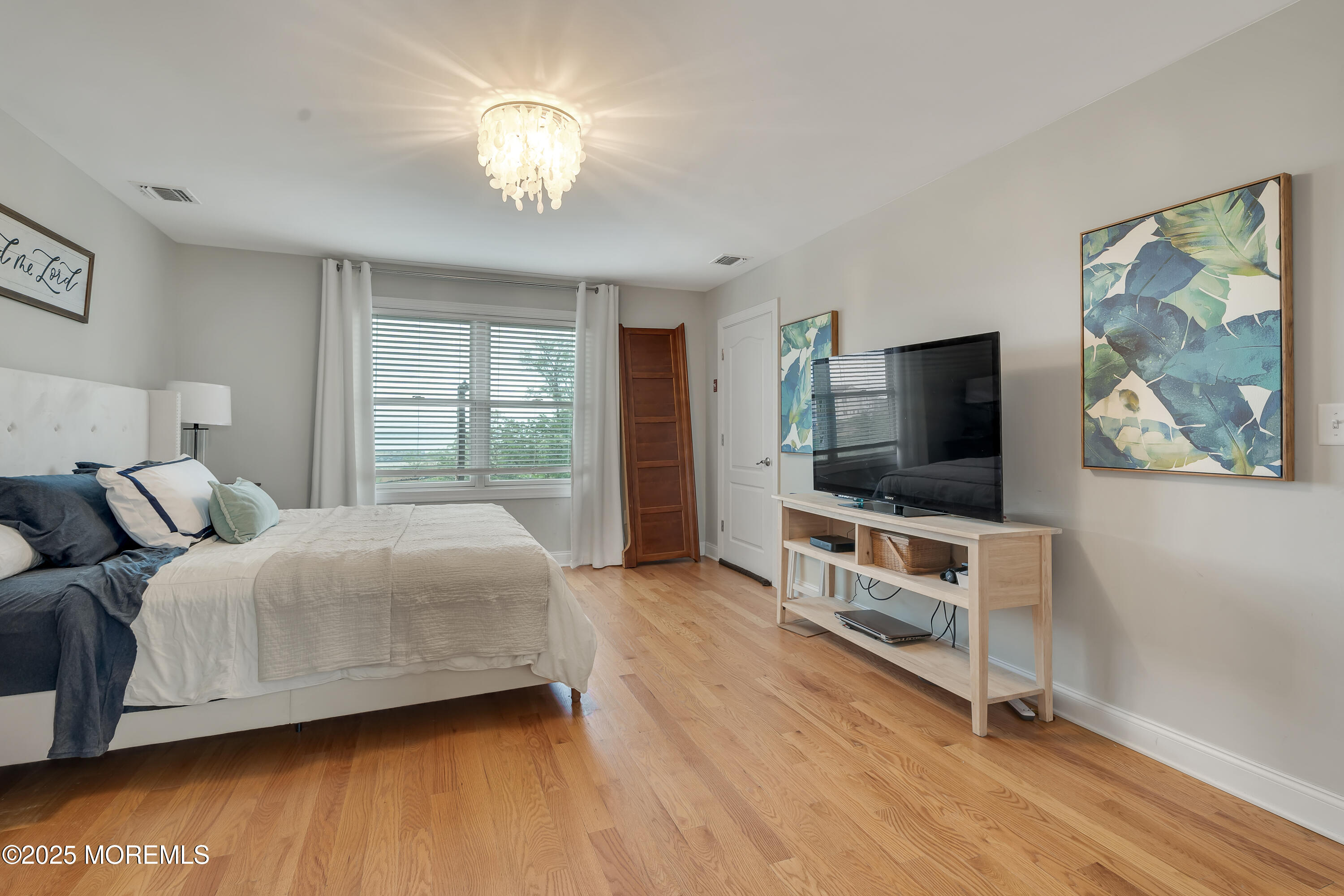 728 Brook Avenue, Union Beach, New Jersey image 18
