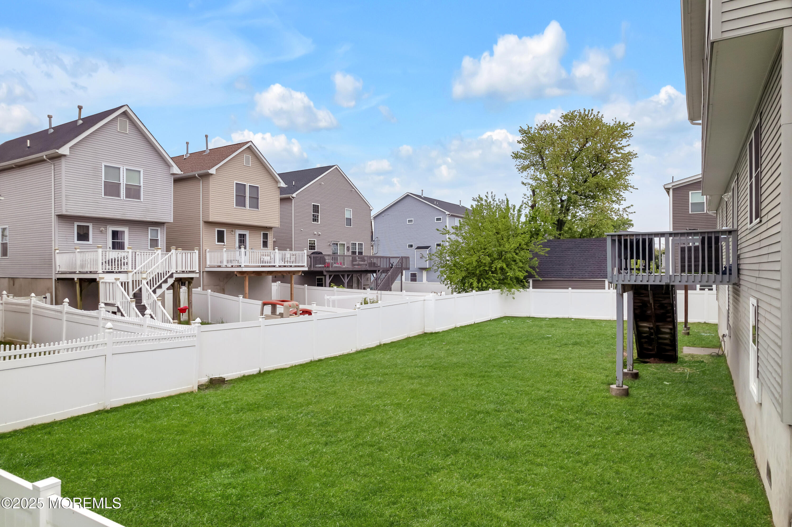 728 Brook Avenue, Union Beach, New Jersey image 27