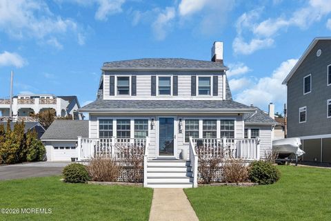 Homes For Sale - 108 Roanoke Avenue<br/> Seaside Heights, NJ 08751