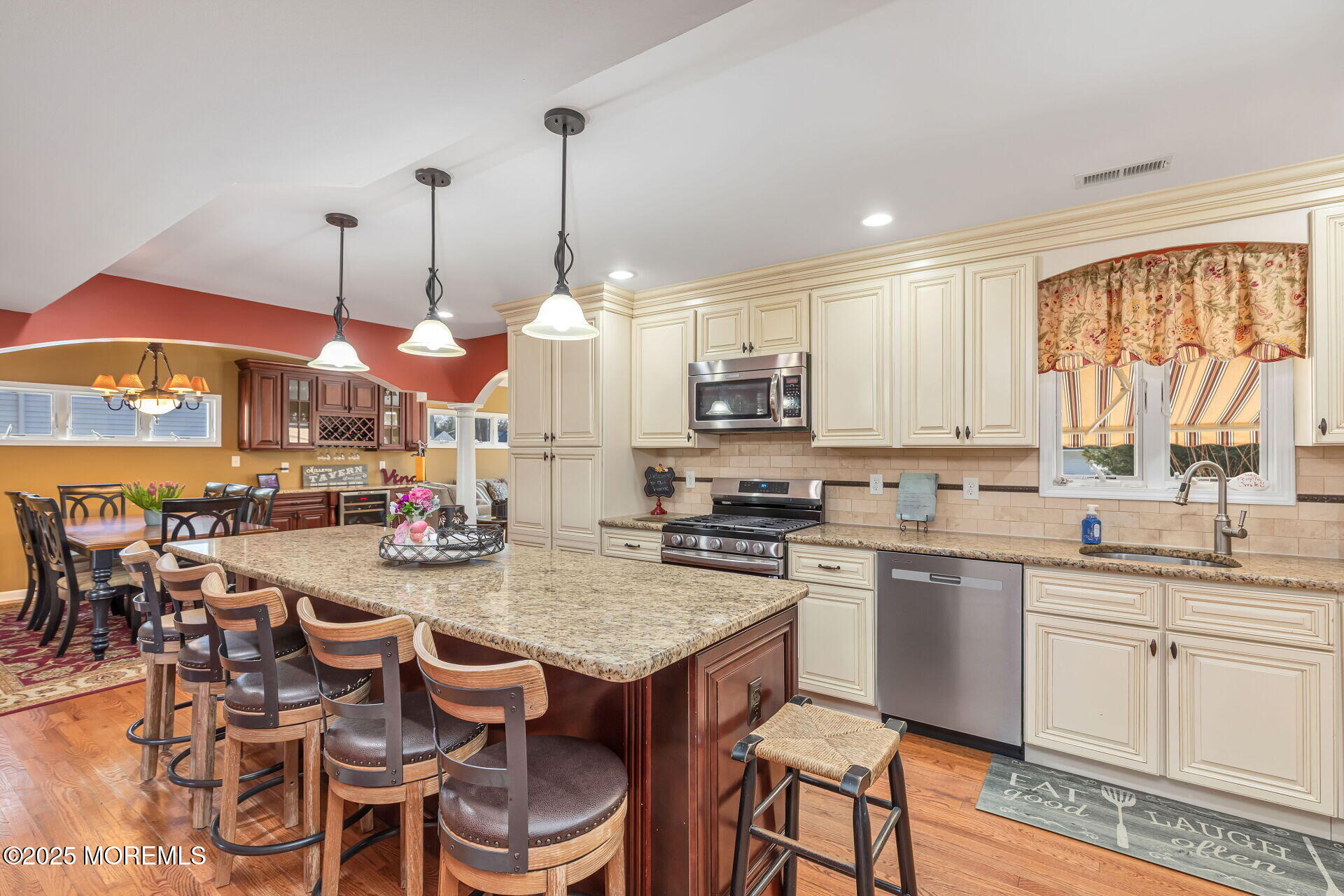 84 Wilson Circle, Middletown, New Jersey image 7