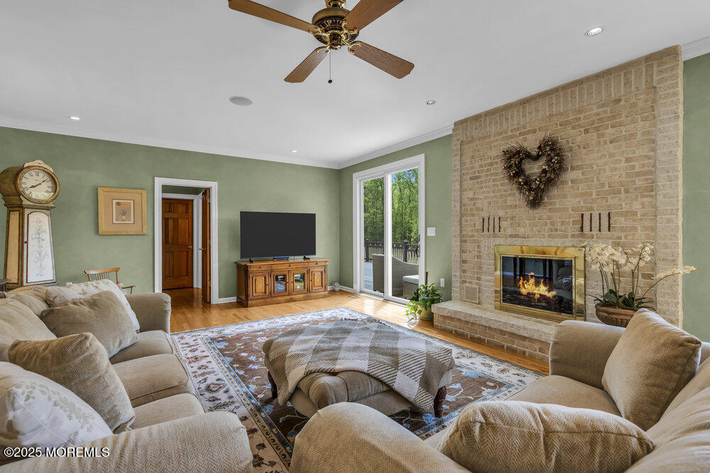 210 Doe Trail, Marlboro, New Jersey image 18