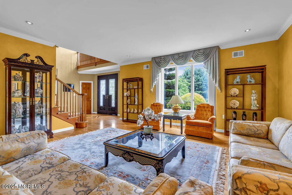 210 Doe Trail, Marlboro, New Jersey image 15