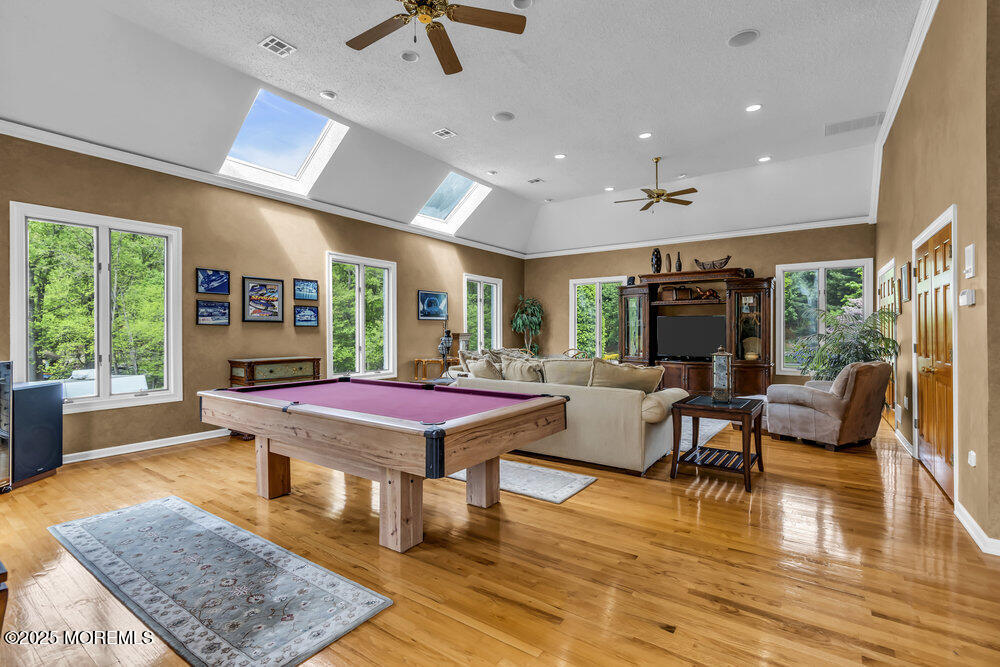 210 Doe Trail, Marlboro, New Jersey image 33