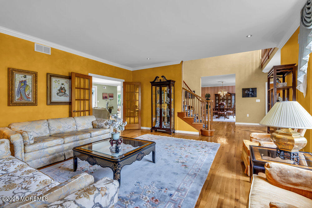 210 Doe Trail, Marlboro, New Jersey image 16