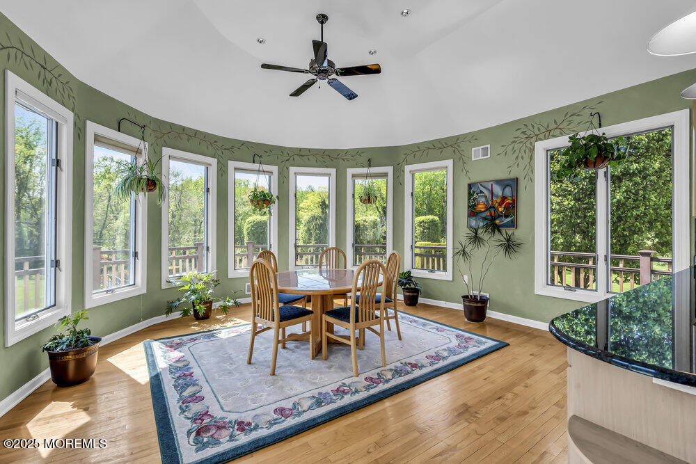 210 Doe Trail, Marlboro, New Jersey image 21