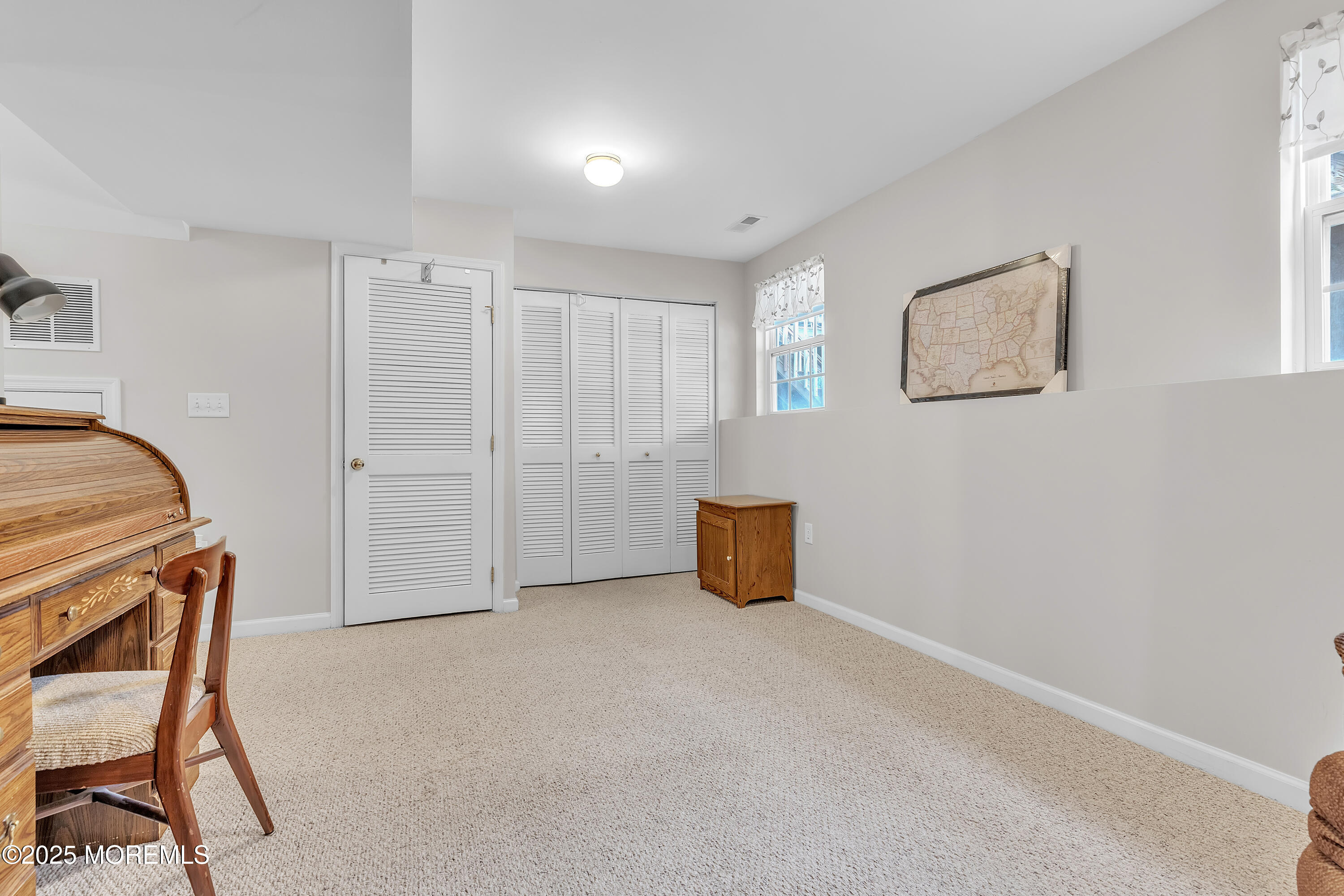 28 Abby Road, Farmingdale, New Jersey image 6