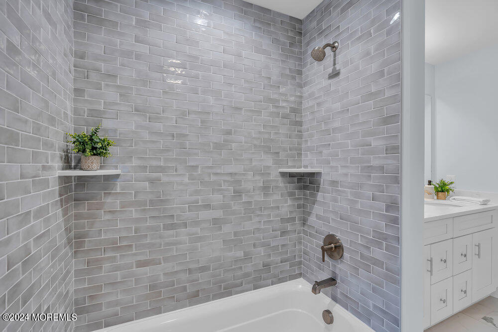 867 Woodbury Drive, Jackson, New Jersey image 35